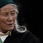 读者「来源洁癖」的评论头像，灰蓝背景下的线条图案